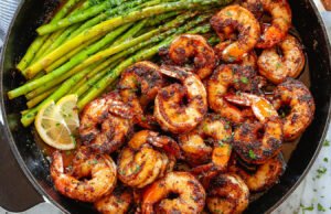Blackened Shrimp and Asparagus Skillet (20 Minutes)