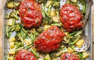 Cheesy Meatloaf and Veggies Sheet Pan