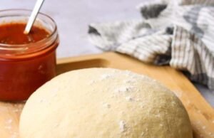 The Best Semolina Pizza Dough (Quick and Easy!)
