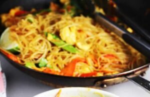 Singapore Curry Noodles
