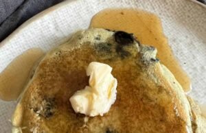 Trisha Yearwood’s Blueberry Pancakes